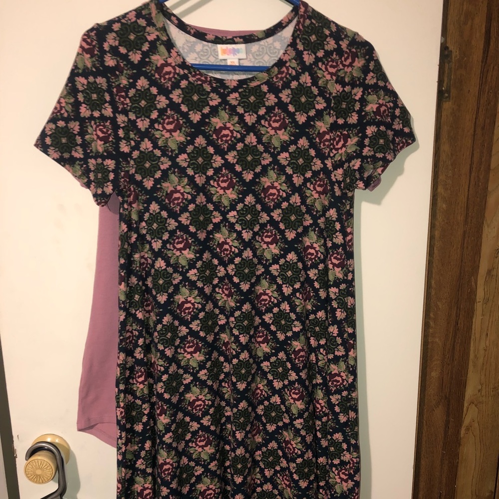 XS Lularoe Carly